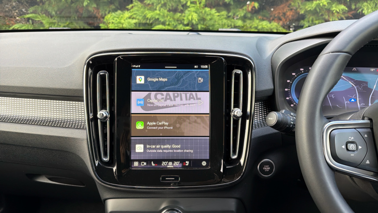 Volvo XC40 2.0 B3P Plus Dark 5dr Auto Petrol Estate